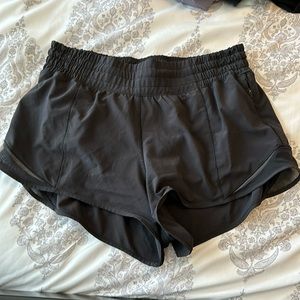 Lululemon hotty hot high waisted black size 6